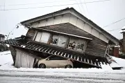 Gempa M6,9 Guncang Jepang Utara, Enam Luka dan Shinkansen Lumpuh
