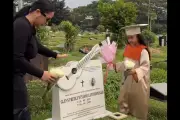 Gewa, Putri Glenn Fredly, Lulus TK dan Ziarah ke Makam Sang Ayah