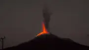 Gunung Lewotobi Laki-laki di NTT Kembali Erupsi, Kolom Abu Capai 1.500 Meter