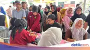 Hari Bhayangkara ke-80, Polres OKU Gelar Bakti Kesehatan dan Salurkan Sembako