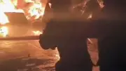 Kebakaran Hebat Pabrik Karet di Tangerang, 90 Personel Damkar Dikerahkan