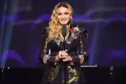 Madonna Sebut John F. Kennedy Jr Kekasih Terbaik