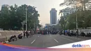 Mahasiswa Demo di Medan Merdeka Selatan, Kritik MBG hingga Supremasi Sipil