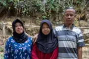Mahasiswi UGM dari Keluarga Buruh Proyek Buktikan Mimpi Bisa Tercapai