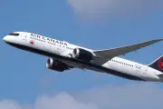 Mantan Pilot Air Canada Ditangkap setelah 17 Tahun Terbang Tanpa Lisensi