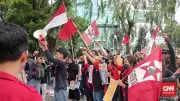 Massa GMNI Demo di DPRD Medan, Kritik Program Boros Anggaran