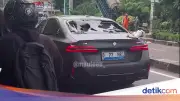 Mediasi Berhasil, Kasus BMW Listrik Tabrak Pemotor di Jakbar Berakhir Damai