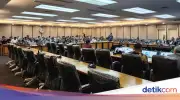 Menteri HAM Pigai Keluh Tak Diapresiasi DPR, Meski Klaim Berprestasi