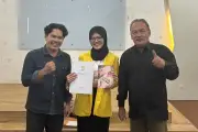 Novel Karya Ita Kurniawati Jadi Alternatif Skripsi di Unnes