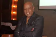 Peabo Bryson, Legenda R&B Pemenang Grammy, Meninggal di Usia 75 Tahun