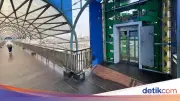 Penampakan JPO Lenteng Agung Viral Usai Lift Dirusak OTK, Begini Kondisinya