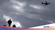Pesawat Militer Pakistan Jatuh di Mardan, 2 Pilot Tewas