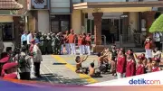 Prabowo Disambut Tari Kecak dan Yel-yel di Sekolah Rakyat Tabanan Bali
