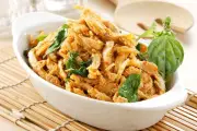 Resep Ayam Suwir Kemangi, Menu Praktis yang Bikin Nafsu Makan Bertambah