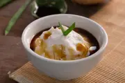 Resep Bubur Sumsum Lembut dan Kuah Kinca Gula Merah Legit
