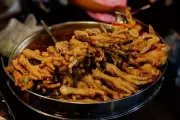 Resep Ceker Ayam Mercon Pedas Gurih, Lauk Favorit Keluarga