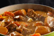 Resep Semur Daging Khas Betawi, Kuah Kental dan Kaya Rempah