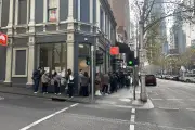 Restoran Sederhana Australia Diserbu Pelanggan di Hari Pertama