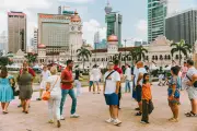 Rupiah Melemah, Pekerja Migran di Malaysia Diuntungkan