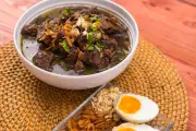 TasteAtlas Rilis 10 Makanan Berkuah Terbaik di Indonesia, Soto Betawi Juara
