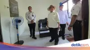 Titiek Soeharto Tinjau Rumdin dari Batako FABA Karya Napi Nusakambangan
