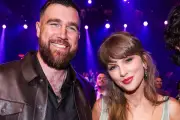 Travis Kelce Bicara Reuni Keluarga di Tengah Kabar Nikah dengan Taylor Swift
