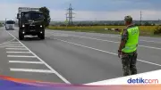 Ukraina Gempur Jalur Logistik Utama Rusia di Krimea, Tekanan Meningkat