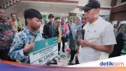 Wamensos Salurkan Bantuan ATENSI Rp1 M ke Warga Pringsewu
