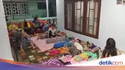 Warga Palu Pilih Tidur di Luar karena Takut Gempa Susulan