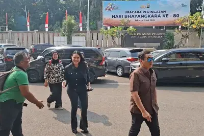 Amanda Manopo Datangi Polres Jaksel untuk Laporan Hukum