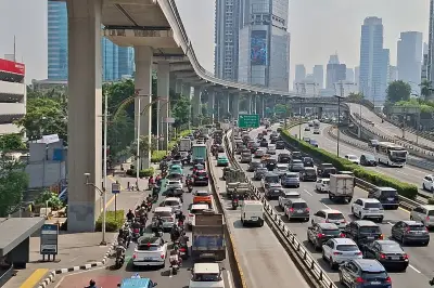 Bahaya Menyalip dari Kiri, Korlantas Polri Imbau Patuhi Aturan