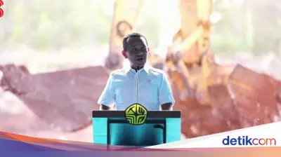 Bahlil Goda Nusron Pakai Kacamata Hitam karena Inggris Kalah dari Argentina