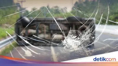 Bus Terbalik di Afrika Selatan, 16 Tewas Termasuk Anak-anak