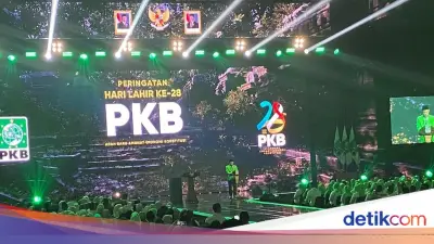 Cak Imin Sapa Zulhas Sahabat Setia Bolak-balik Jadi Ketum di Harlah PKB ke-28