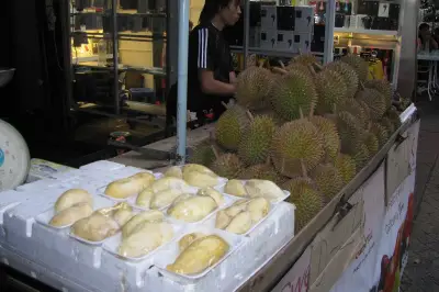 Festival Durian Melaka 2026: Makan Durian Sepuasnya Mulai Rp 40.000