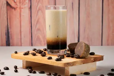Gula Kelapa, Gula Merah, atau Gula Aren: Mana yang Paling Cocok untuk Kopi?