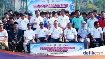 HUT Bhayangkara ke-80, Polsek Cikarang Pusat Gelar Mini Soccer Cup Pelajar