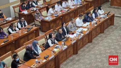 Ibu Santri Korban Pembakaran di Lombok Tengah Minta Keadilan ke Presiden