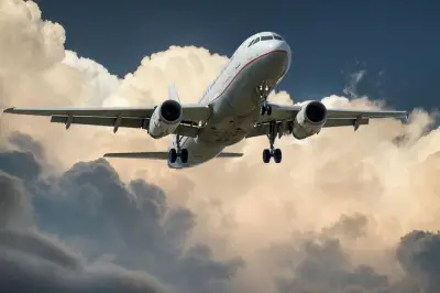 Jendela Pesawat Lepas, Penumpang Nyaris Tersedot saat Penerbangan Ryanair