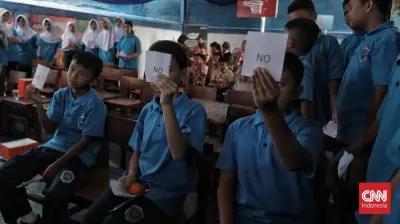 JPPI: Sekolah Negeri Tak Bisa Lagi Menunggu Murid, Harus Berbenah