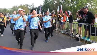 Kapolda Sumsel dan Forkopimda Sapa 8.035 Pelari di Bhayangkara Run 2026