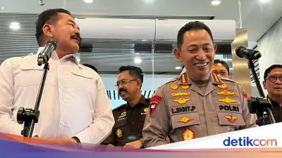 Kapolri Listyo Sigit Silaturahmi ke Kejagung, Disambut Kakak Asuh oleh Jaksa Agung