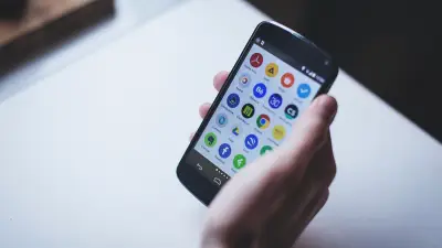 Kemendikdasmen Terbitkan Edaran Batasi Penggunaan Gadget di Sekolah