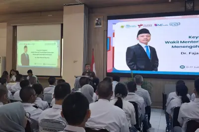 Kemendikdasmen Turun ke Sekolah Awasi MPLS 2026 Bebas Perpeloncoan