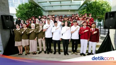 Kemensos dan Kemenpar Teken MoU Bangun Sekolah Rakyat di Poltekpar NHI Bandung
