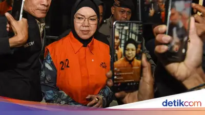 KPK: Bupati Sukoharjo Etik Suryani Peras Pegawai Rp2,93 M, Dipakai Renovasi Rumah dan Beli Mobil