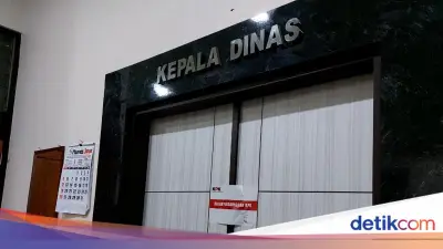 KPK Segel Kantor DPUPR dan Rumah Kerabat Bupati Pemalang Usai OTT