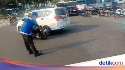 Kronologi Driver Ojol Tewas Kecelakaan di Patung Kuda Jakpus