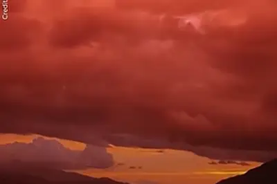 Langit Merah di Caracus: Fenomena Earthquake Lights Usai Gempa Dahsyat Venezuela