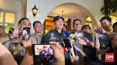 Lantai 2 Kafe de'Clan di Cipete Disegel Polisi Usai Penggeledahan